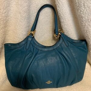 NWOT -Coach Lily Shoulder Bag